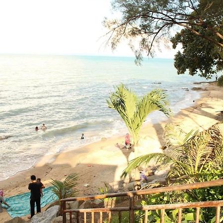 New Seaview Cozy Modern Beach House Tanjung Bungah (Penang) Exterior foto