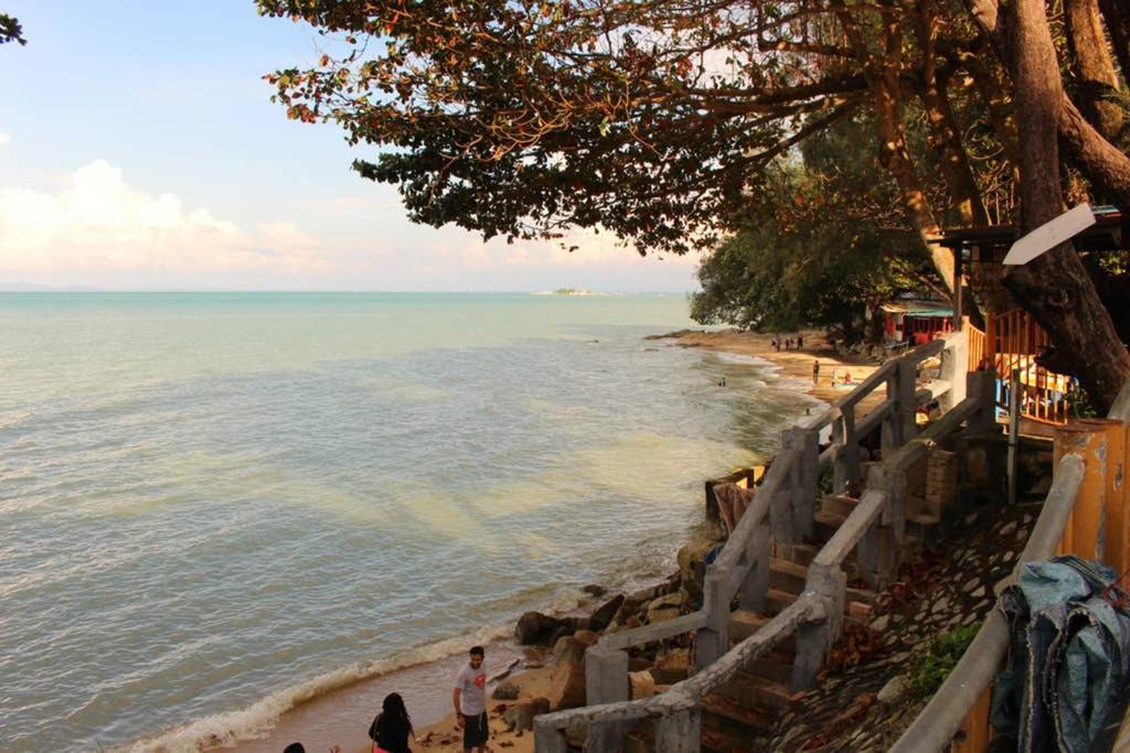 New Seaview Cozy Modern Beach House Tanjung Bungah (Penang) Exterior foto