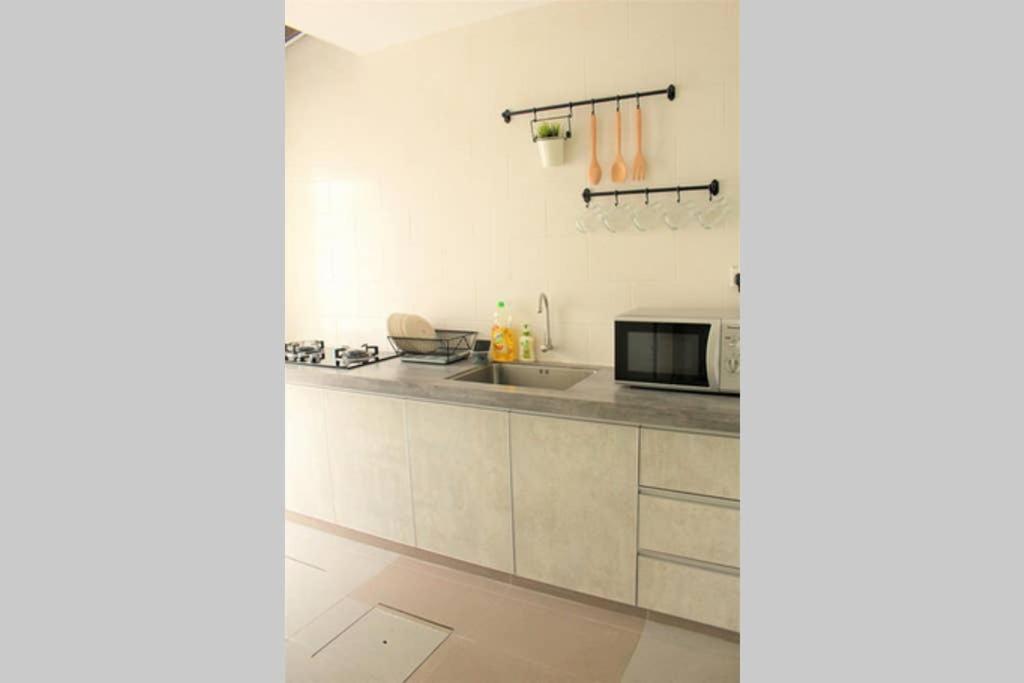 New Seaview Cozy Modern Beach House Tanjung Bungah (Penang) Exterior foto