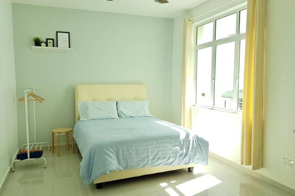 New Seaview Cozy Modern Beach House Tanjung Bungah (Penang) Exterior foto