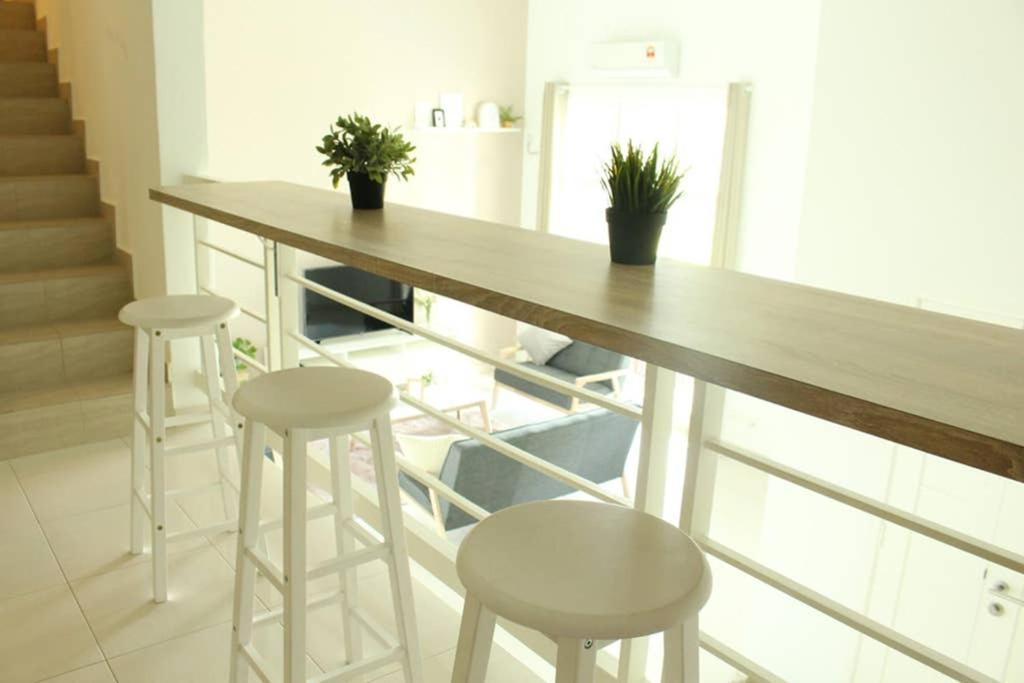 New Seaview Cozy Modern Beach House Tanjung Bungah (Penang) Exterior foto